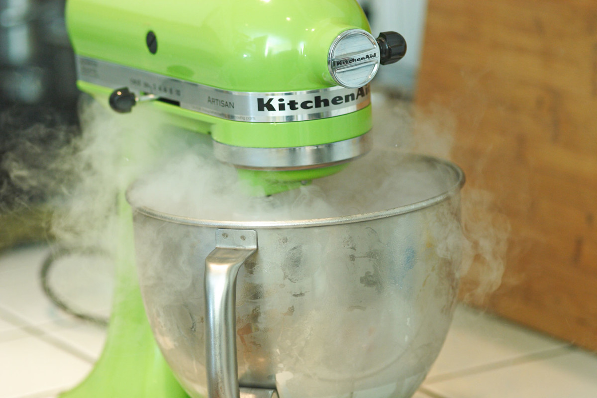 How to Make Ice Cream with a Stand Mixer 