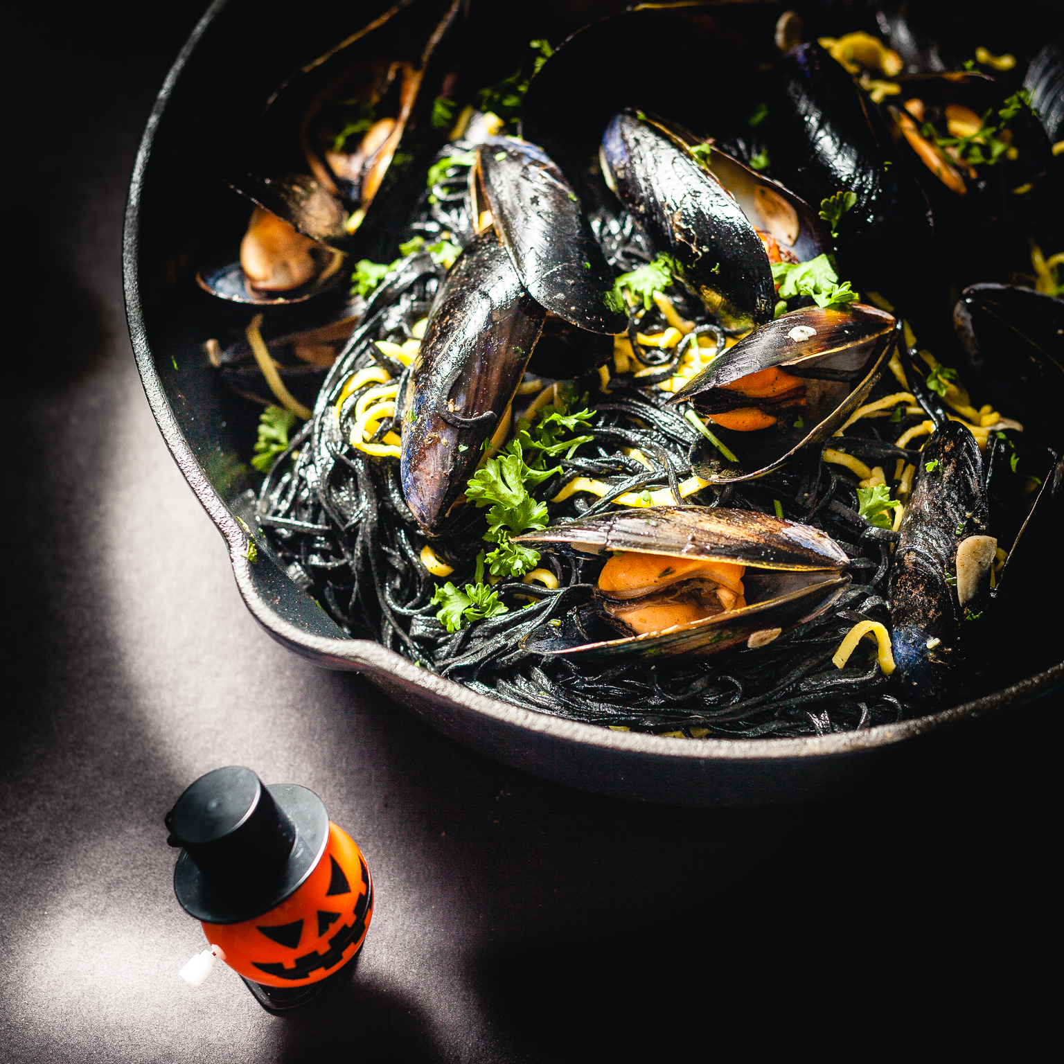 spooky saffron and squid ink fresh pasta with mussels @ thatothercookingblog.com